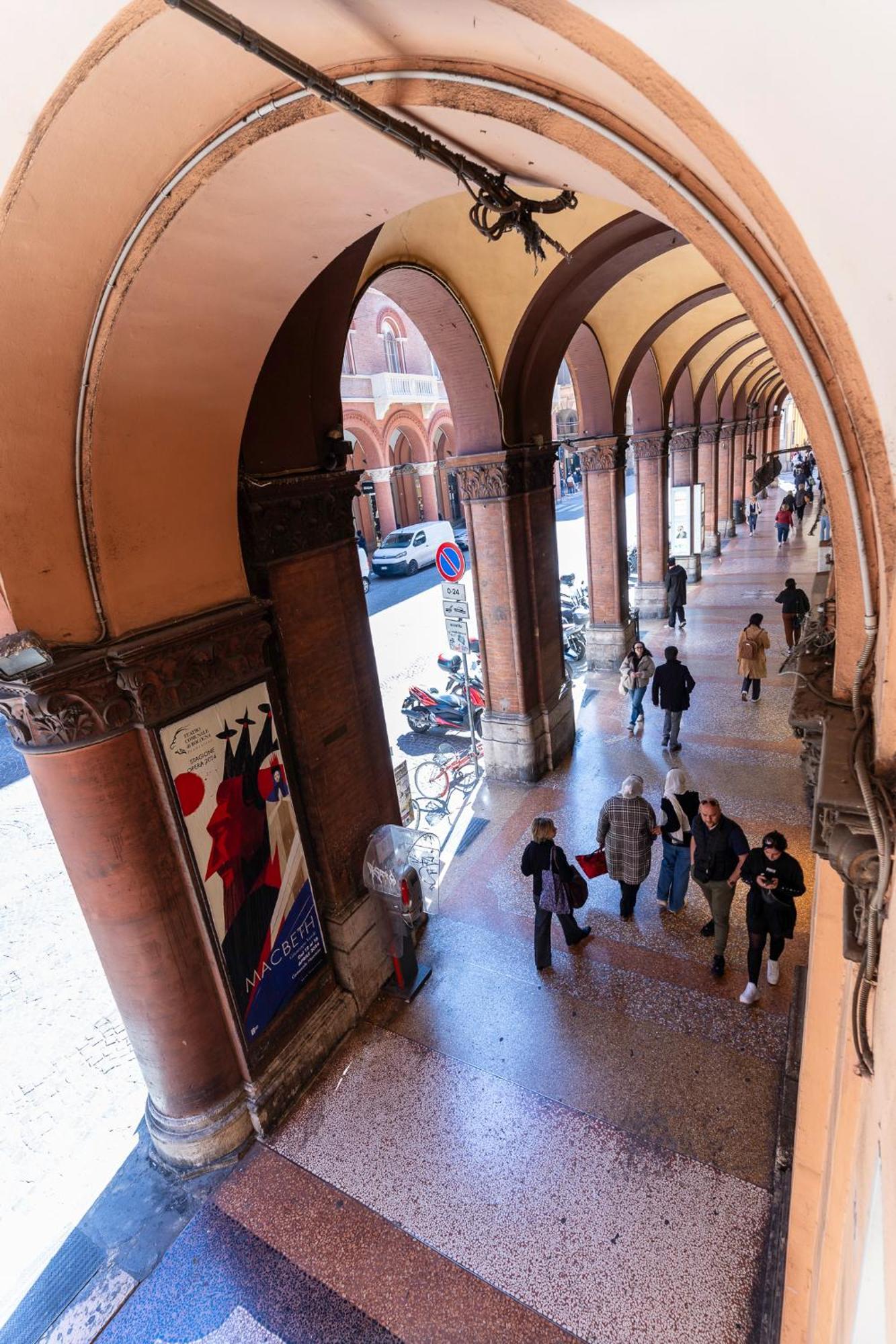 Matildeland Appartamento Centro Storico - Via Indipendenza Bologna Bagian luar foto